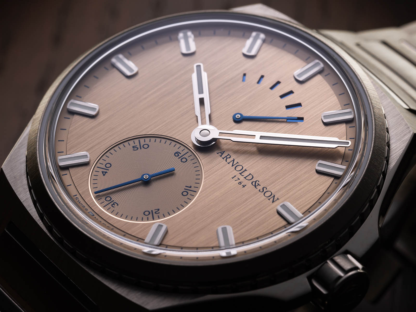 arnold-son-longitude-titanium-10.jpg