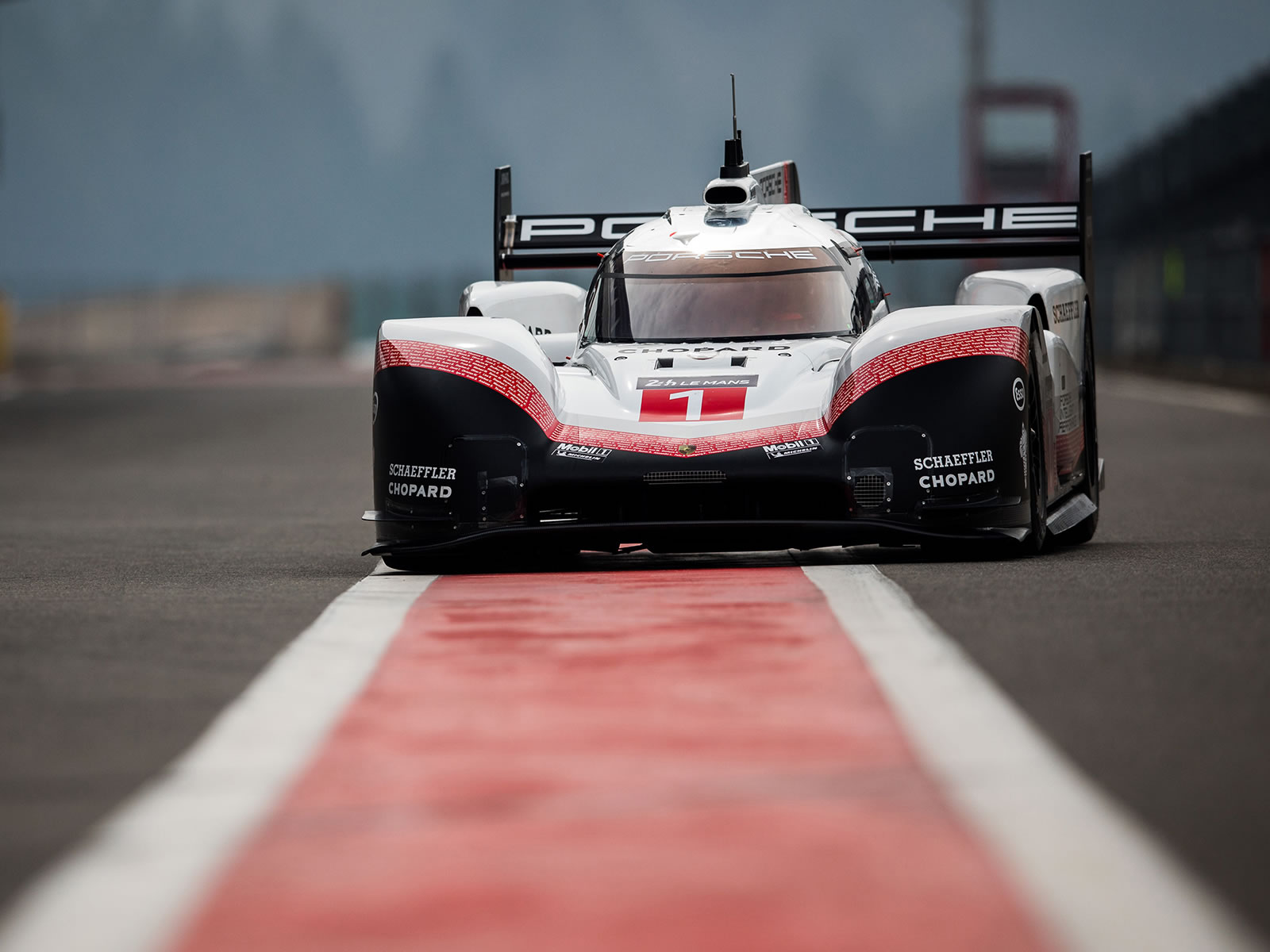 Порше 919 evo