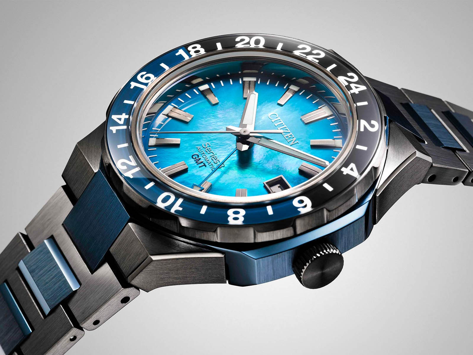 citizen-series-8880-mechanical-gmt-2.jpg