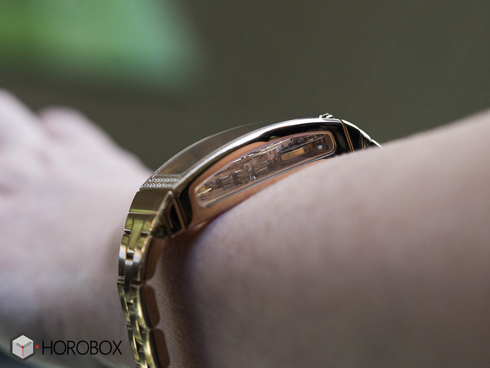 Corum miss online golden bridge