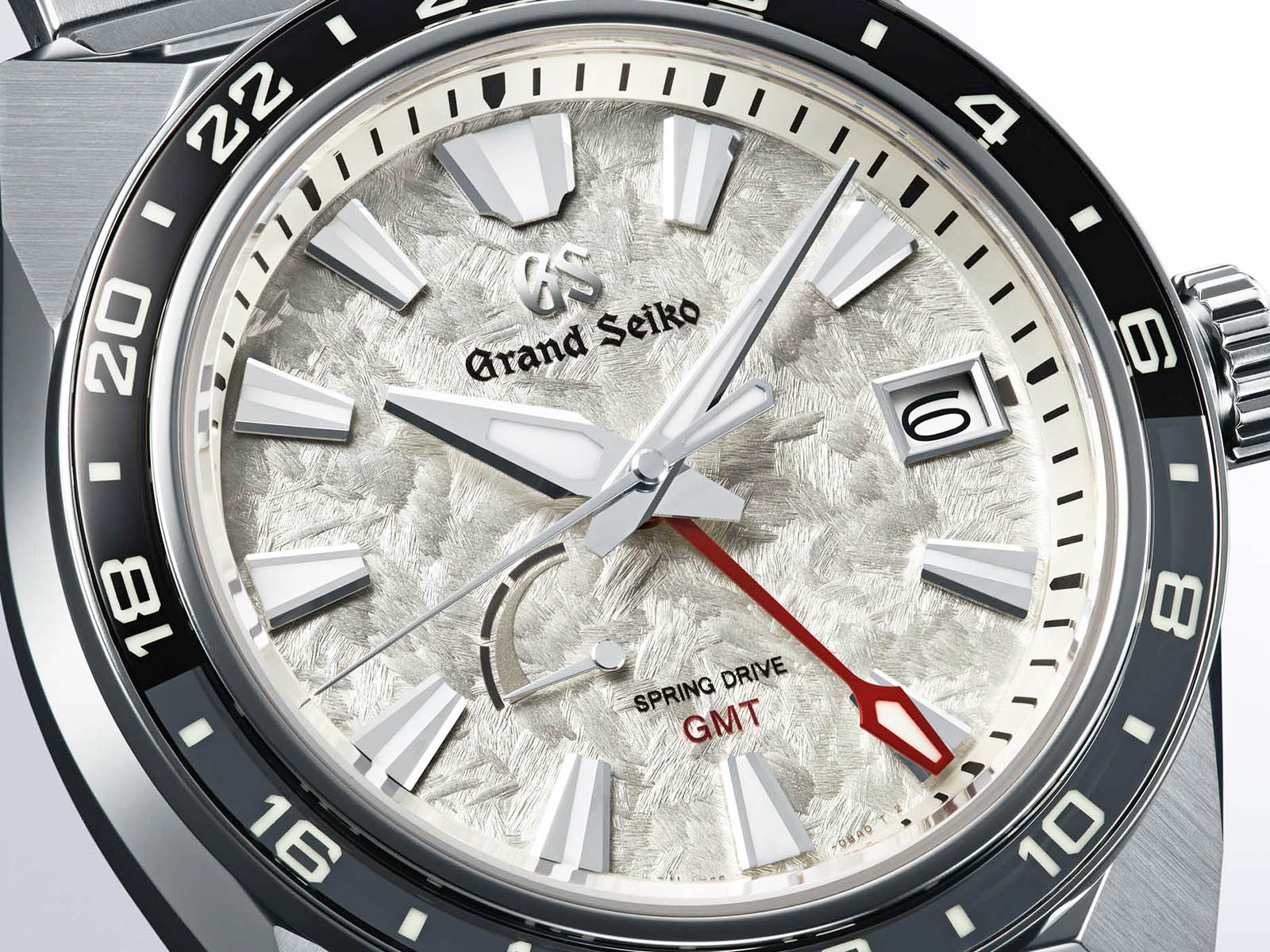grand-seiko-sport-spring-drive-gmt-sbge307-tokyo-lion-4.jpg