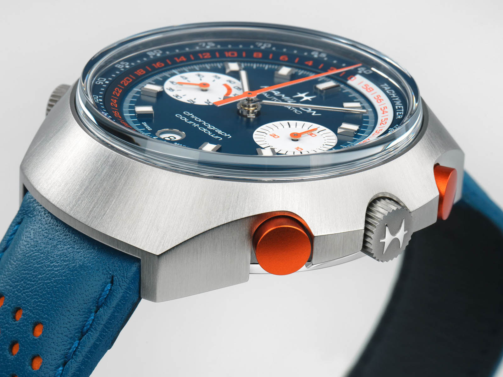 hamilton-chrono-matic-50-auto-chrono-limited-edition-blue-5.jpg