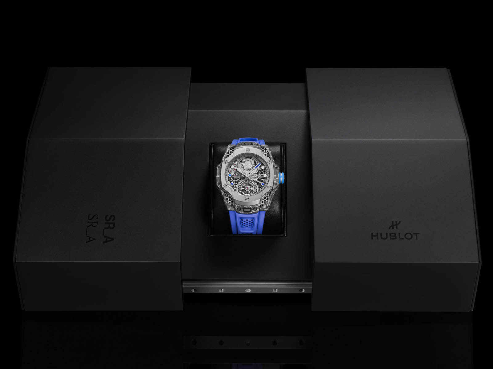 hublot-big-bang-tourbillon-sr-a-carbon-edition-samuel-ross-5.jpg