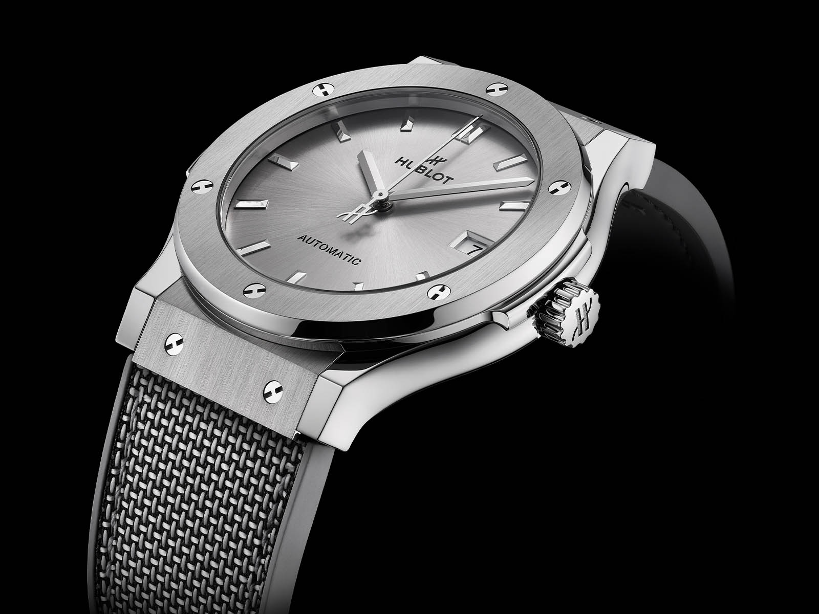 hublot-classic-fusion-essential-grey-7.jpg