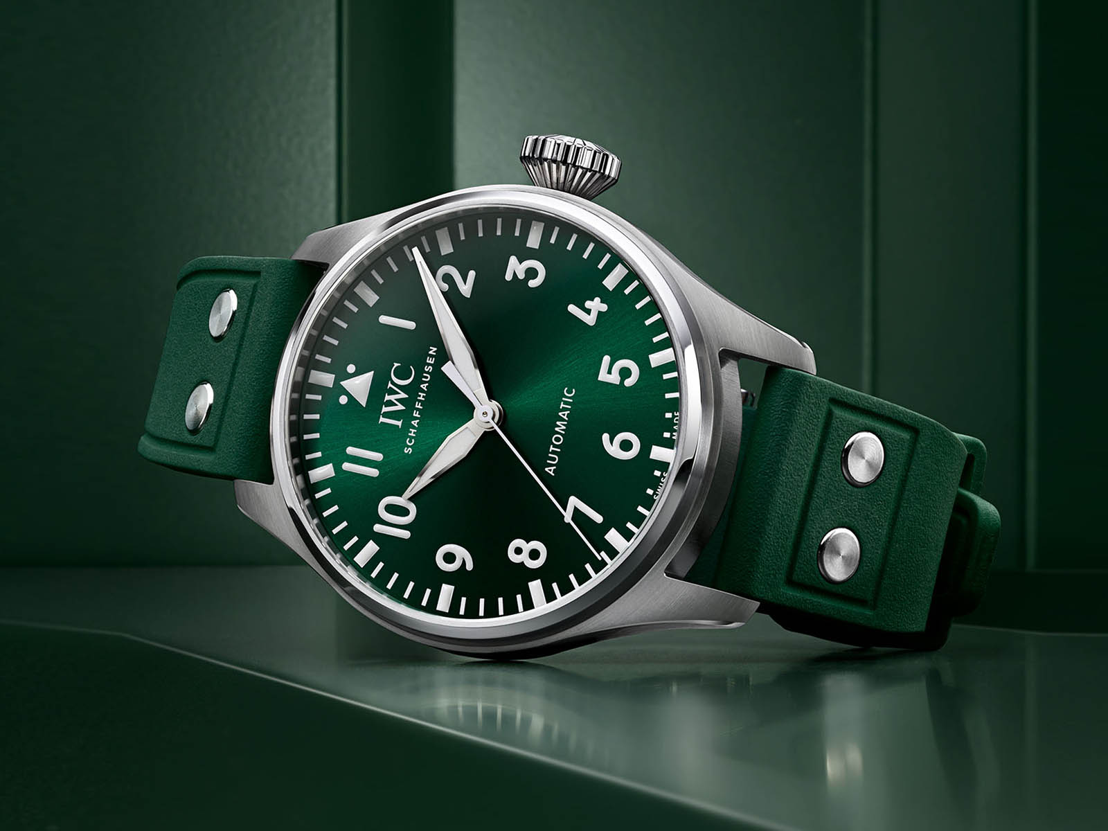 IWC | Big Pilot's Watch | 43 | Racing | Green | Review