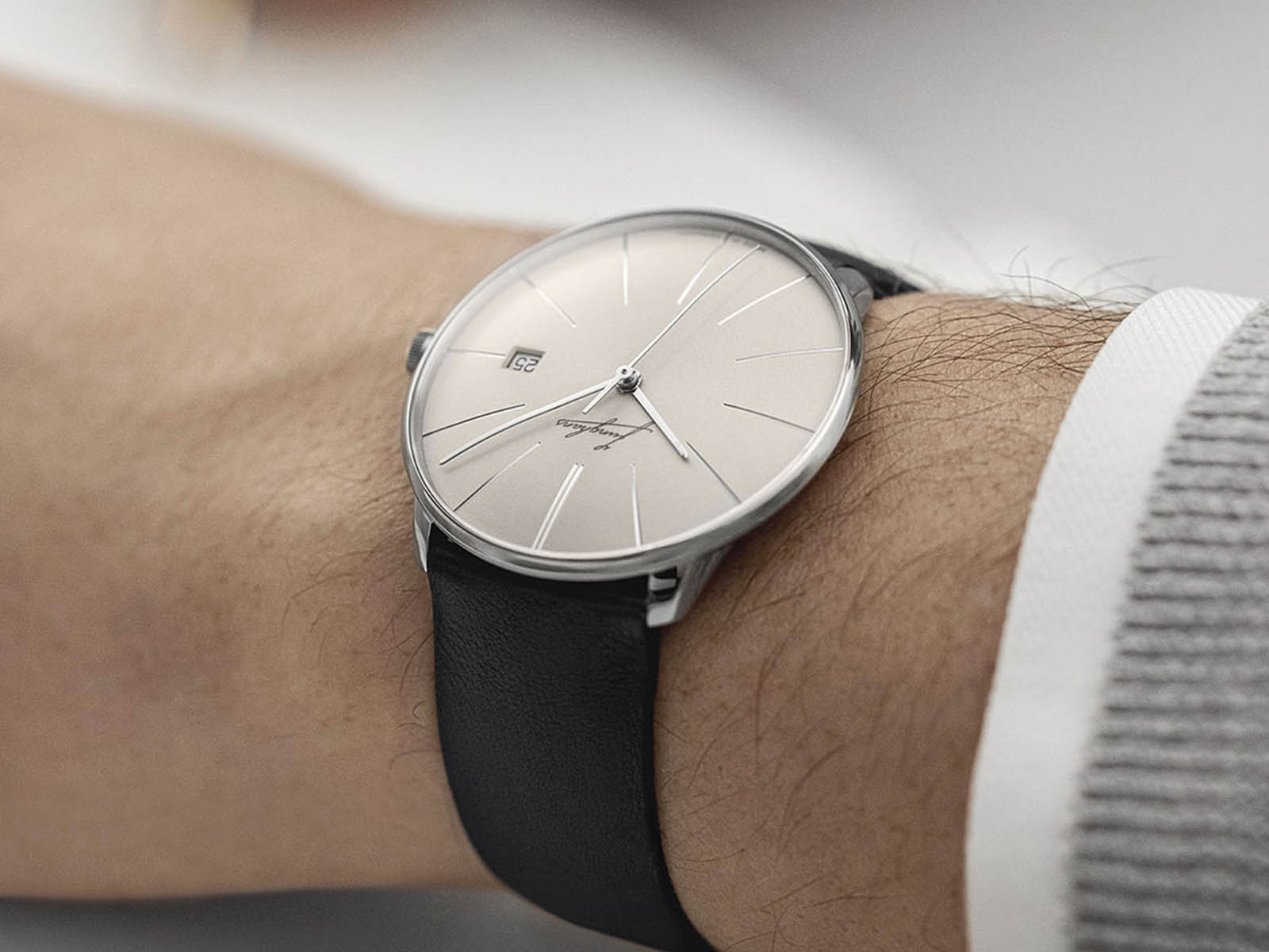 Junghans Meister Fein Automatic Signatur Review