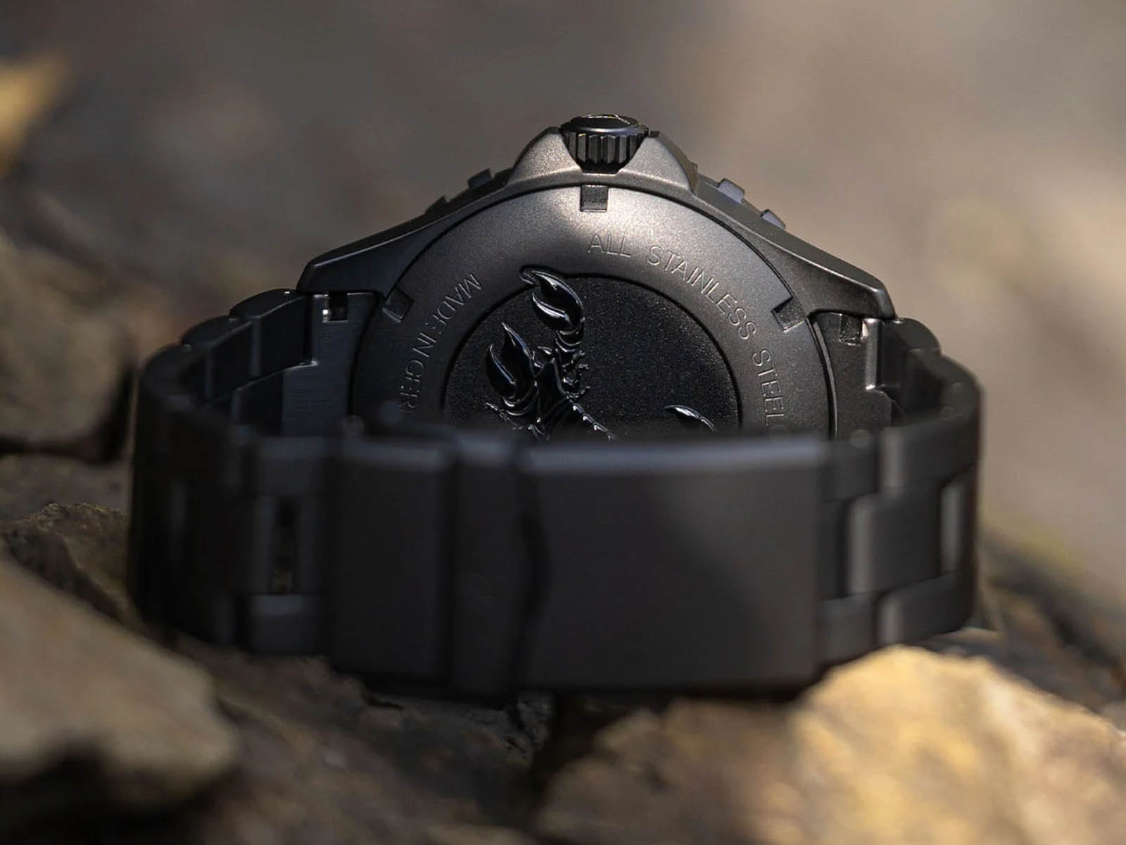 laco-scorpion-dive-watch-6.jpg