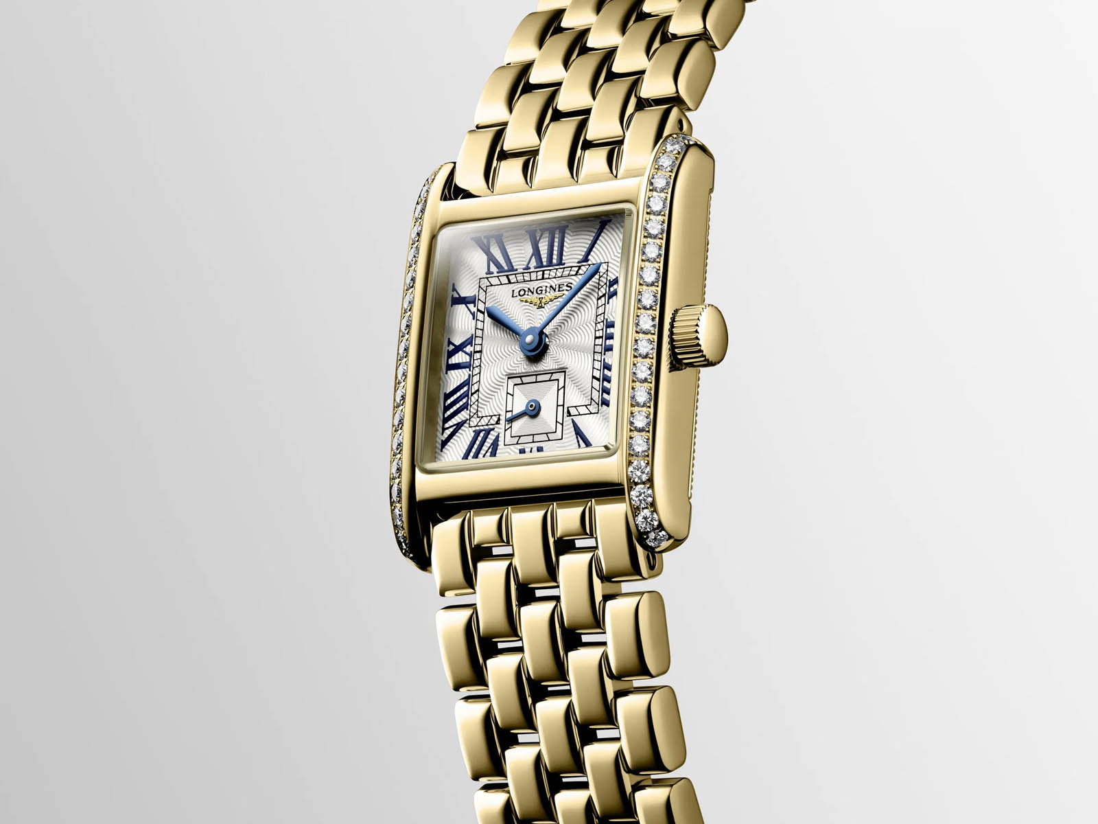 longines-mini-dolcevita-gold-2.jpg