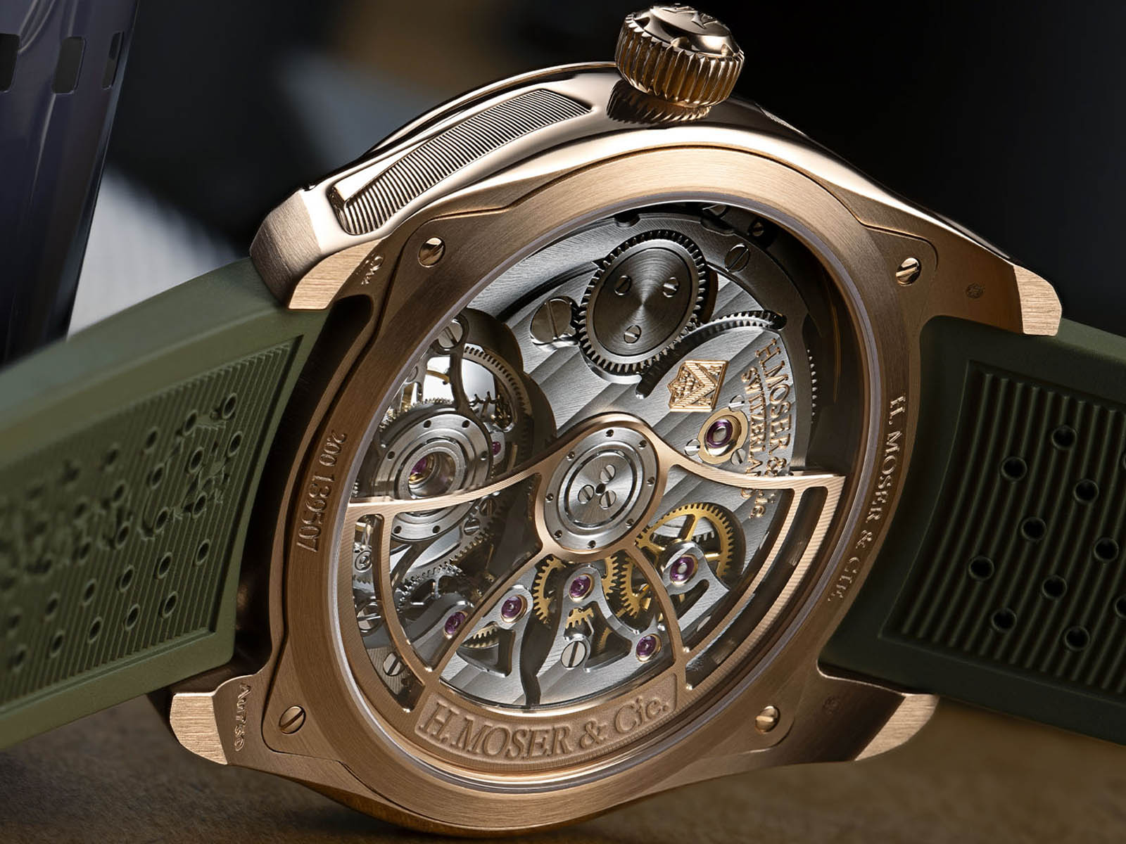 moser-cie-pioneer-tourbillon-burgundy-4.jpg