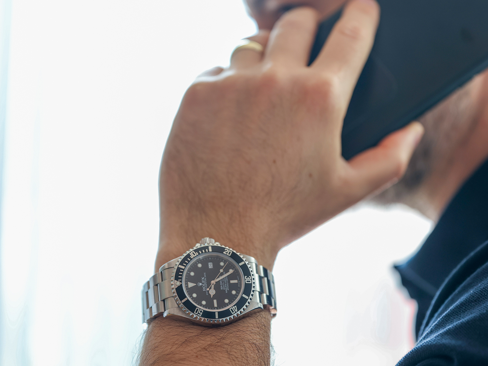 Rolex sea dweller 16600 price hotsell