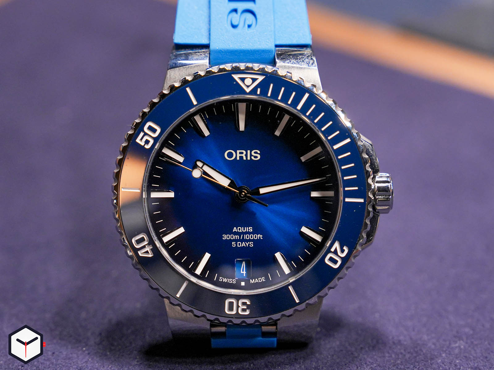 oris-aquis-date-and-aquis-date-upcycle-20.jpg