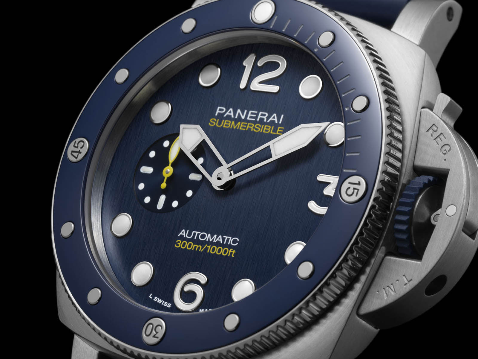 panerai-submersible-mike-horn-edition-pam01676-3.jpg