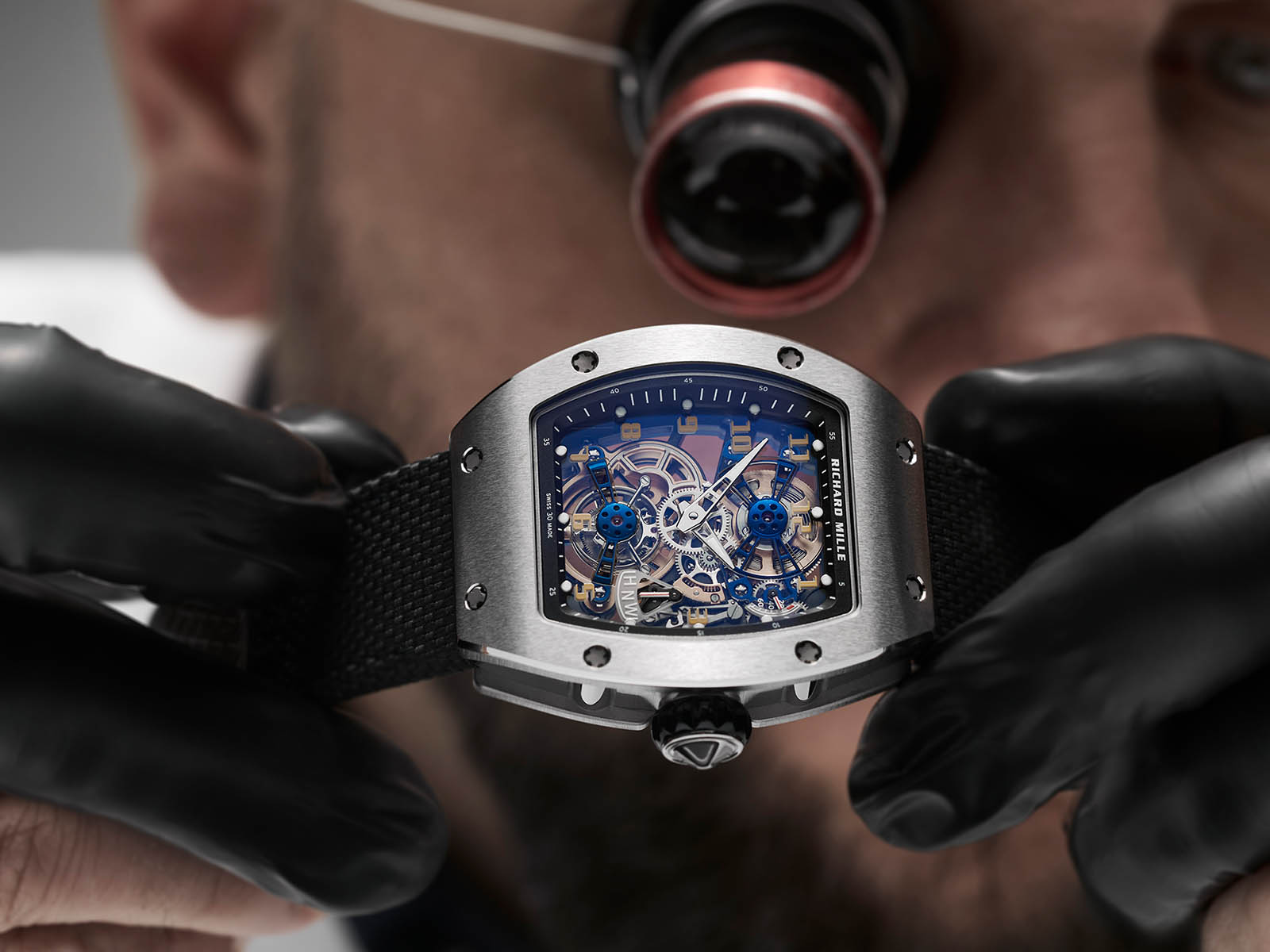 richard-mille-rm-17-02-titanium-2.jpg