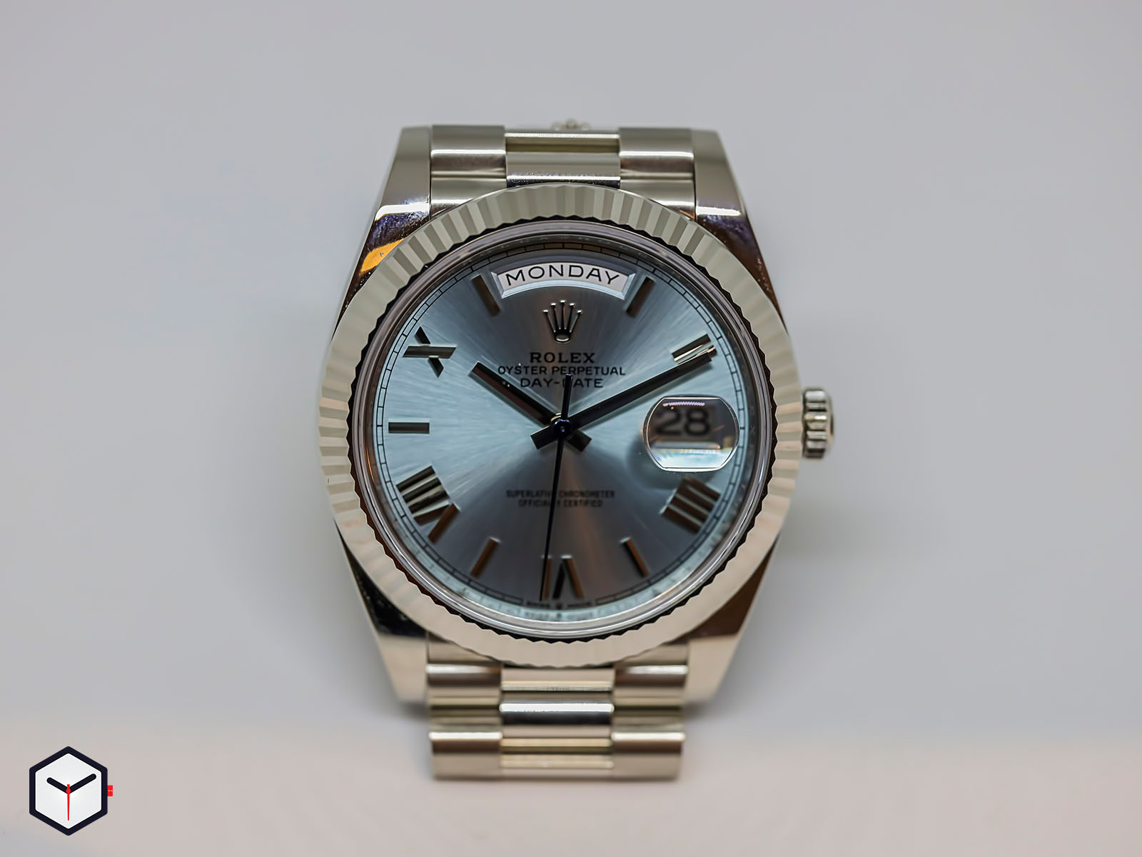 228236-rolex-day-date-40-11.jpg
