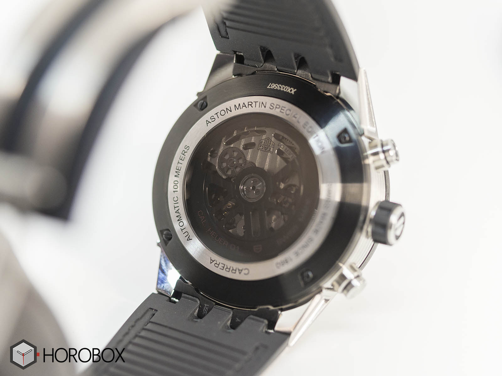 car2a1ab-ft6163-tag-heuer-carrera-heuer-01-aston-martin-6.jpg