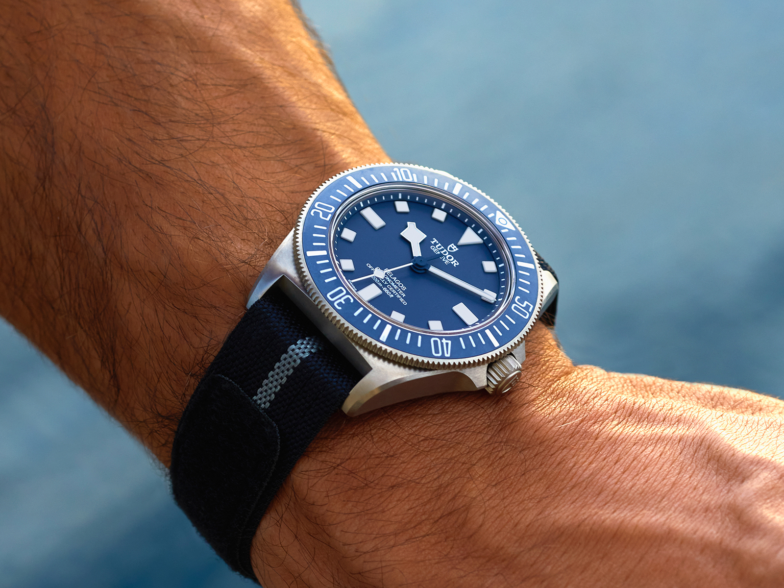 M25707B | Pelagos FXD | Marine Nationale | Tudor | Review