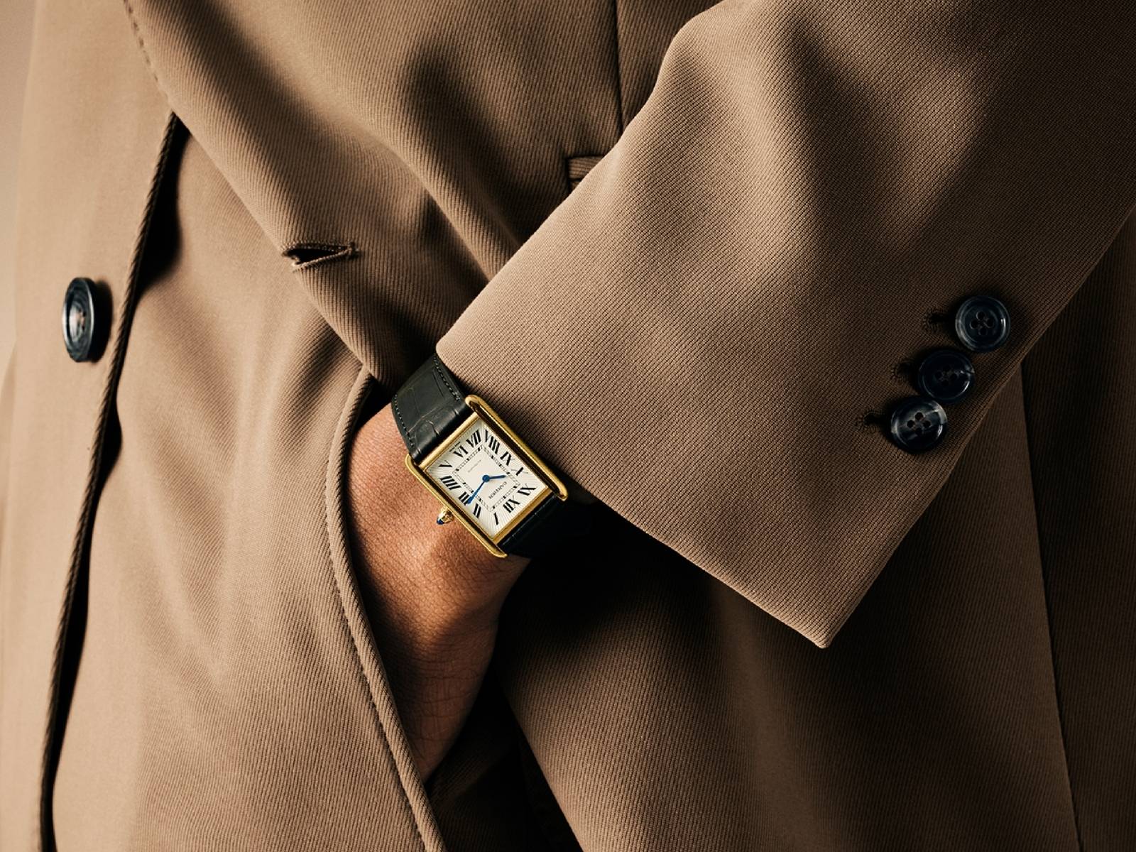 cartier-tank-luis-3-.jpg