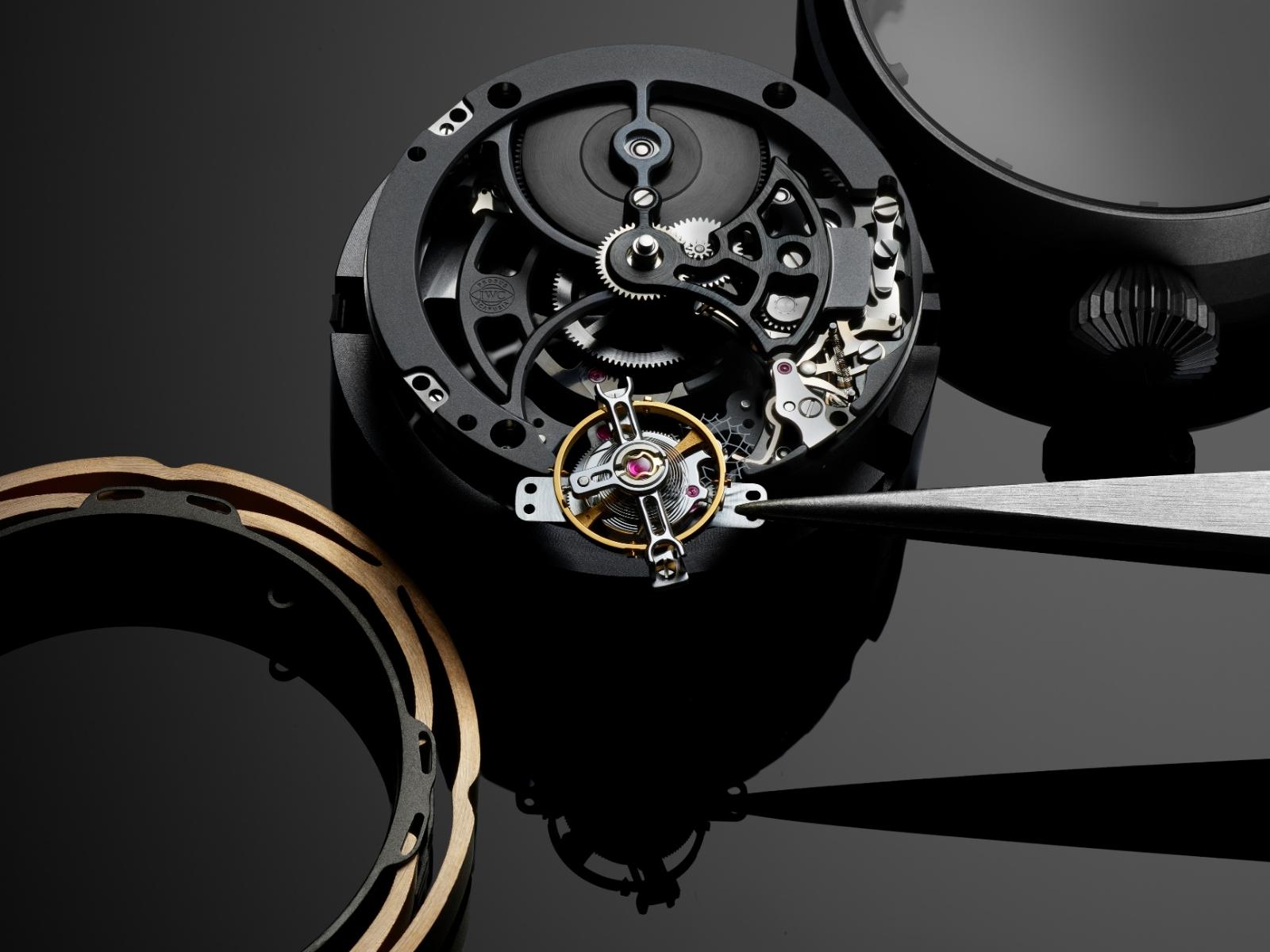 iwc-xpl-iw357701-3-.jpg