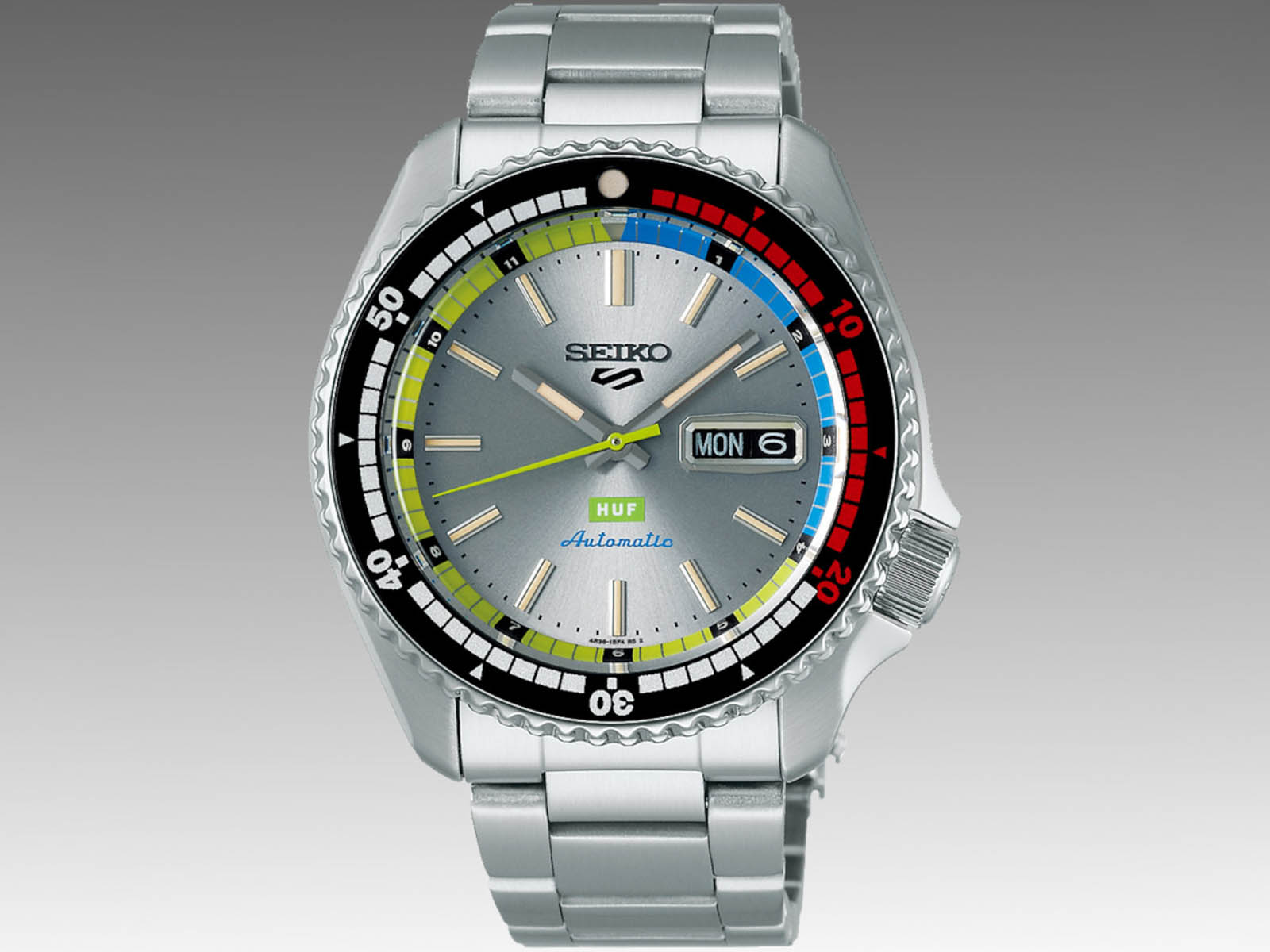 2024-seiko-5-sports-huf-limited-edition-sprl-33-4.jpg