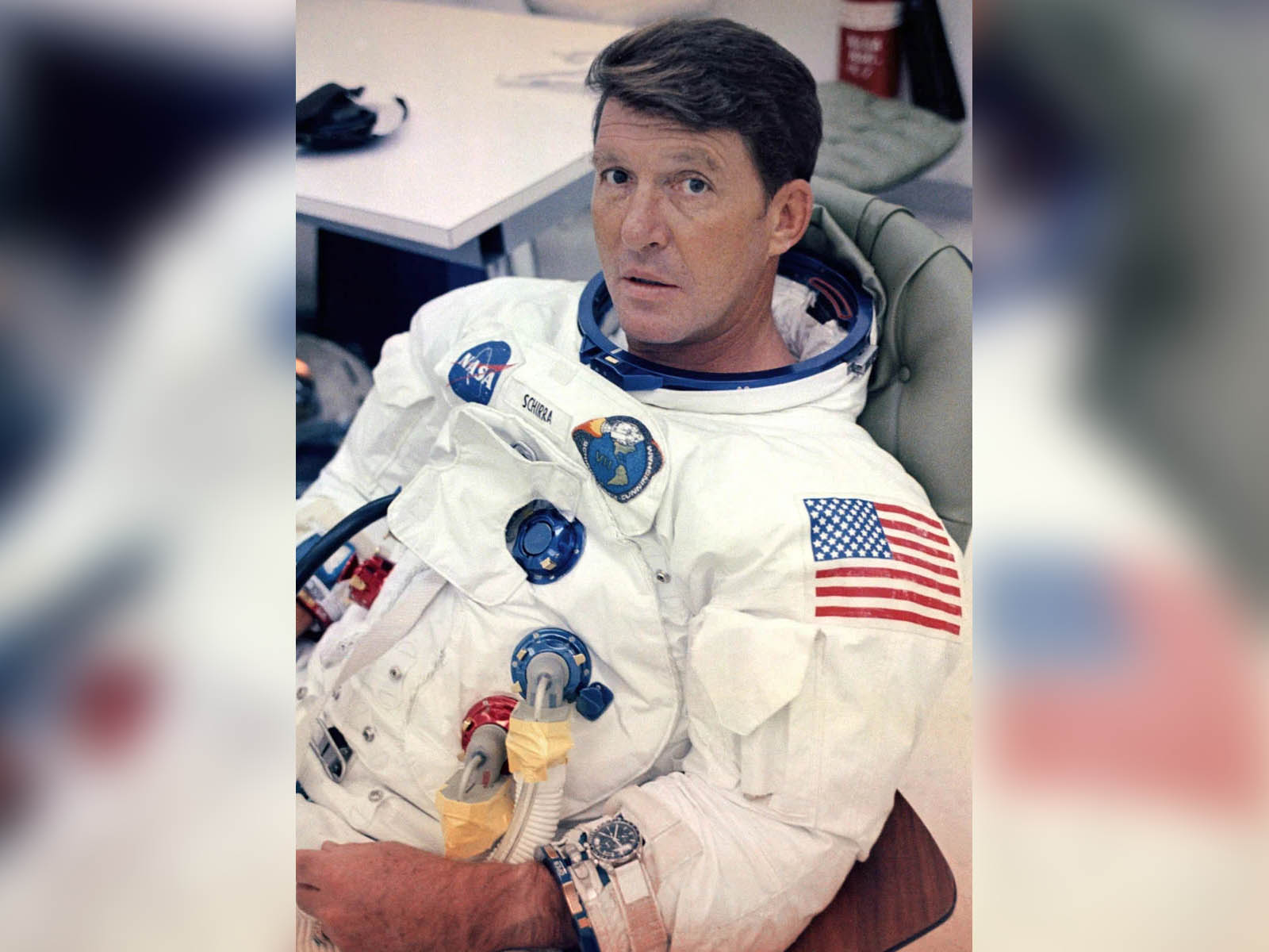 2024-speedmaster-first-omega-in-space-1.jpg