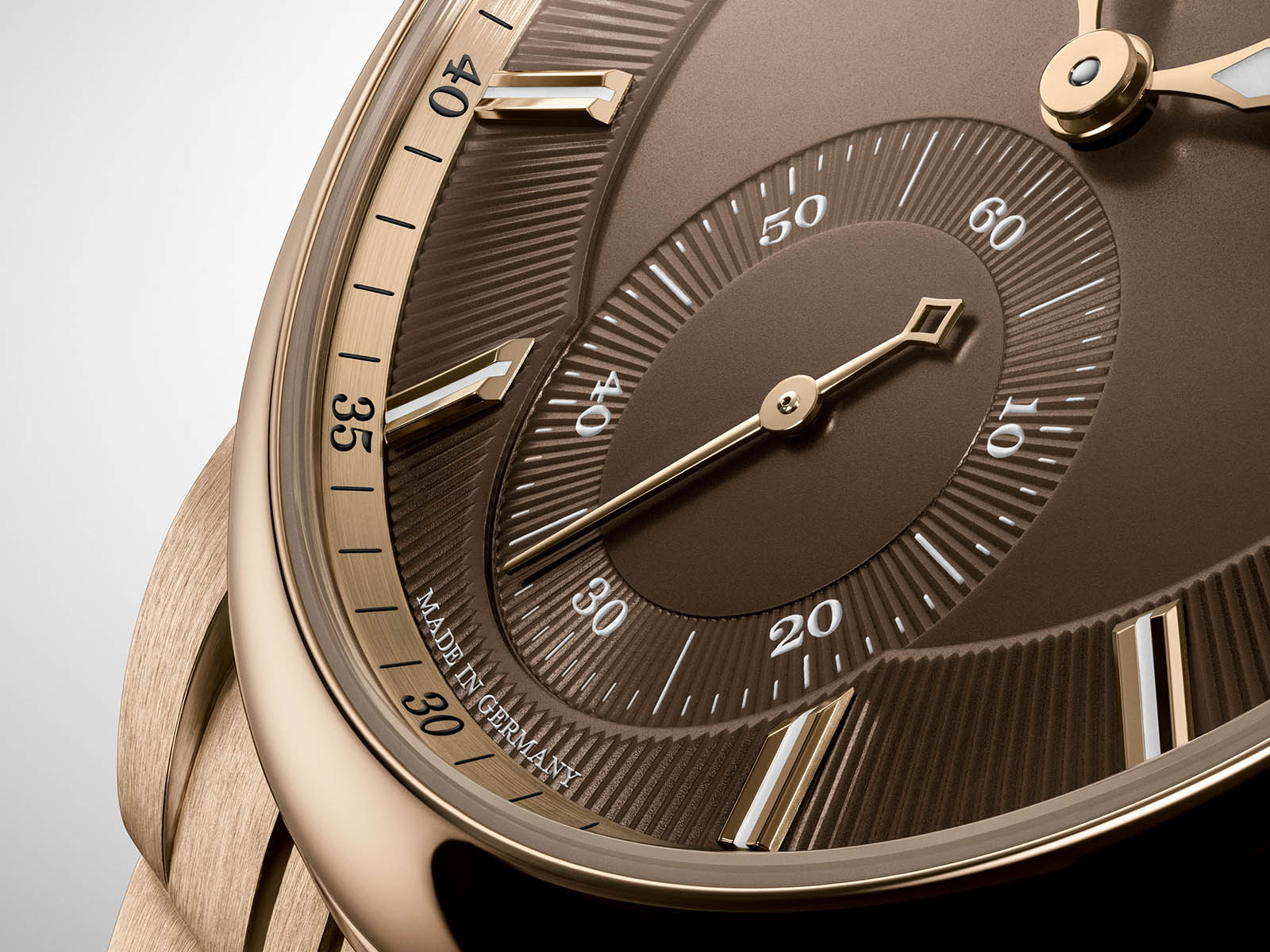 363-150-a-lange-sohne-odysseus-honeygold-4-.jpg