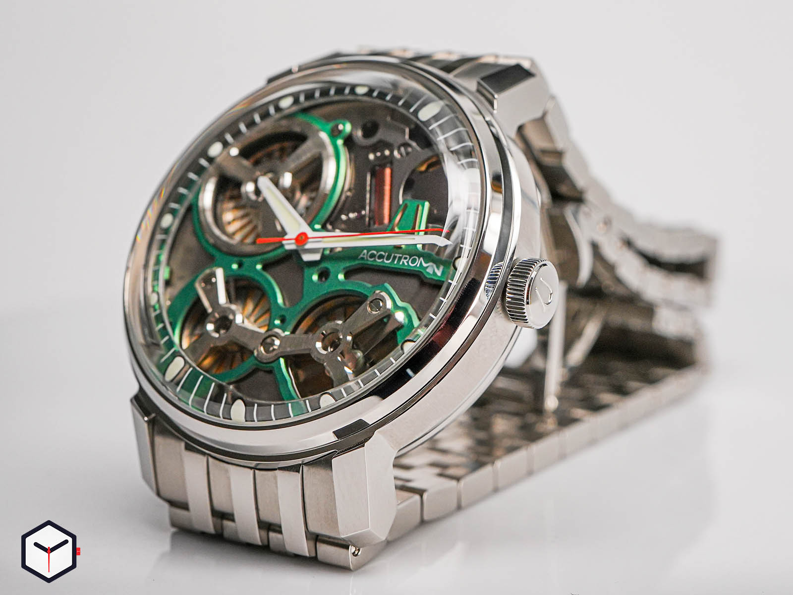 accutron-electrostatic-spaceview-2020-2.jpg