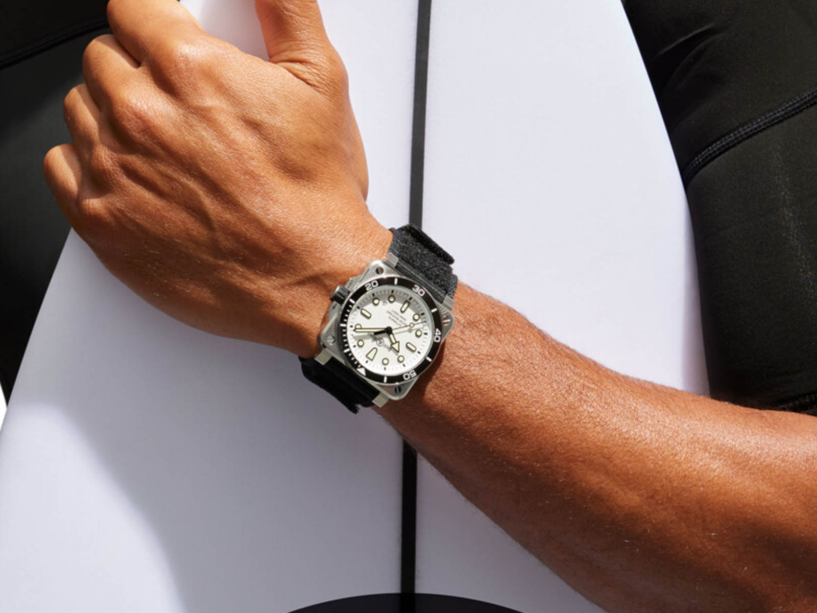bell-ross-br-03-diver-collection-new-models-13.jpg