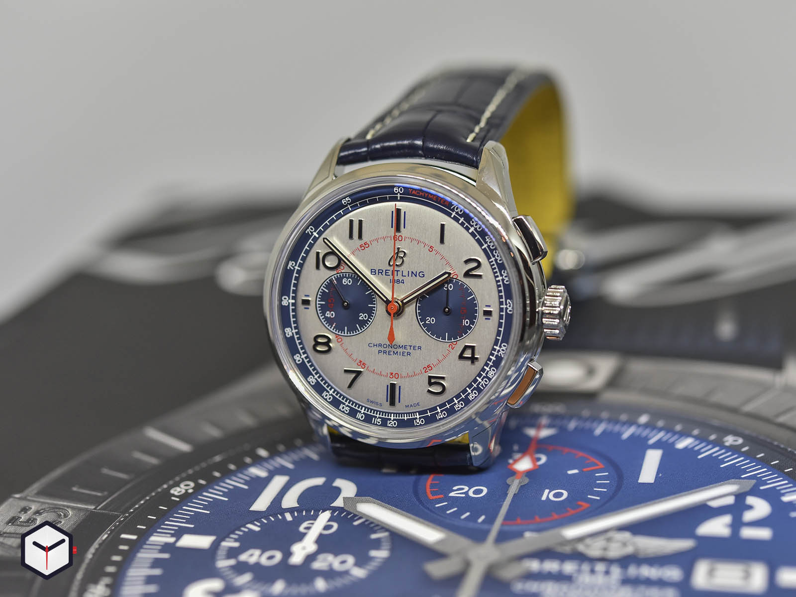 Premier b01 chronograph 42 bentley hotsell