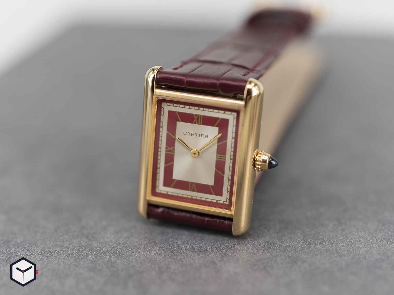 Cartier - Tank Louis Cartier Large Hand Wound Yellow Gold Leather - WGTA0059 | Art Of Time