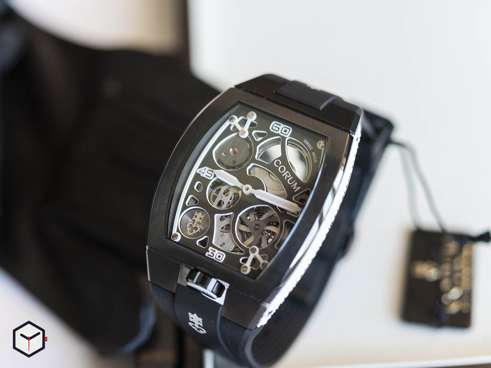 Z410 03861 Heritage Corum Lab 01 Corum Review