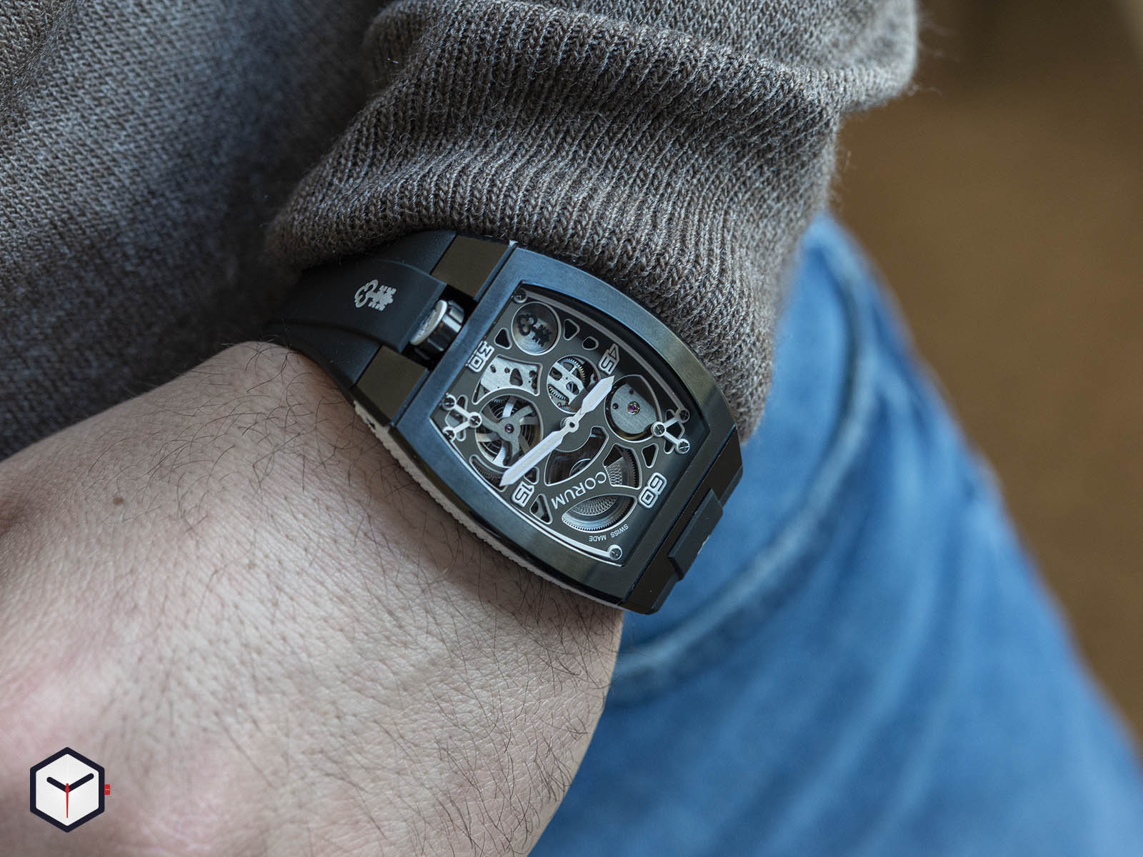 corum-heritage-corum-lab-01-7.jpg