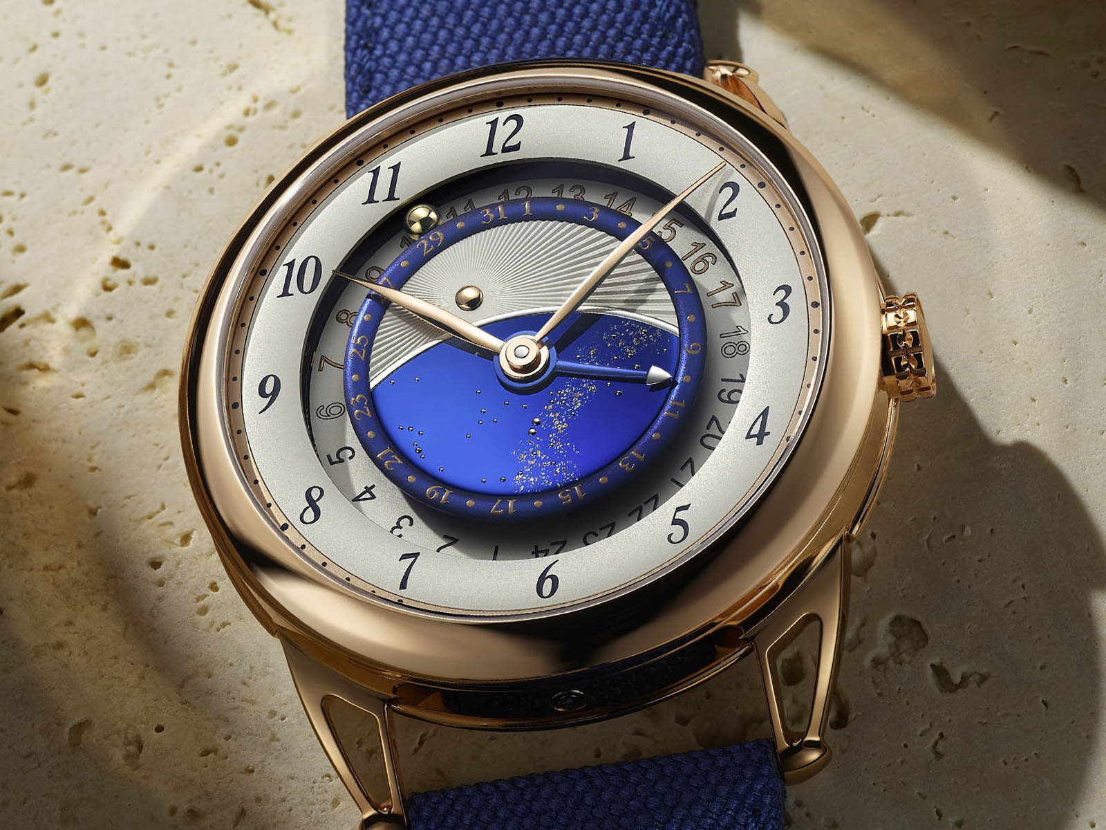 de-bethune-db25gmt-starry-varius-rose-gold-3.jpg
