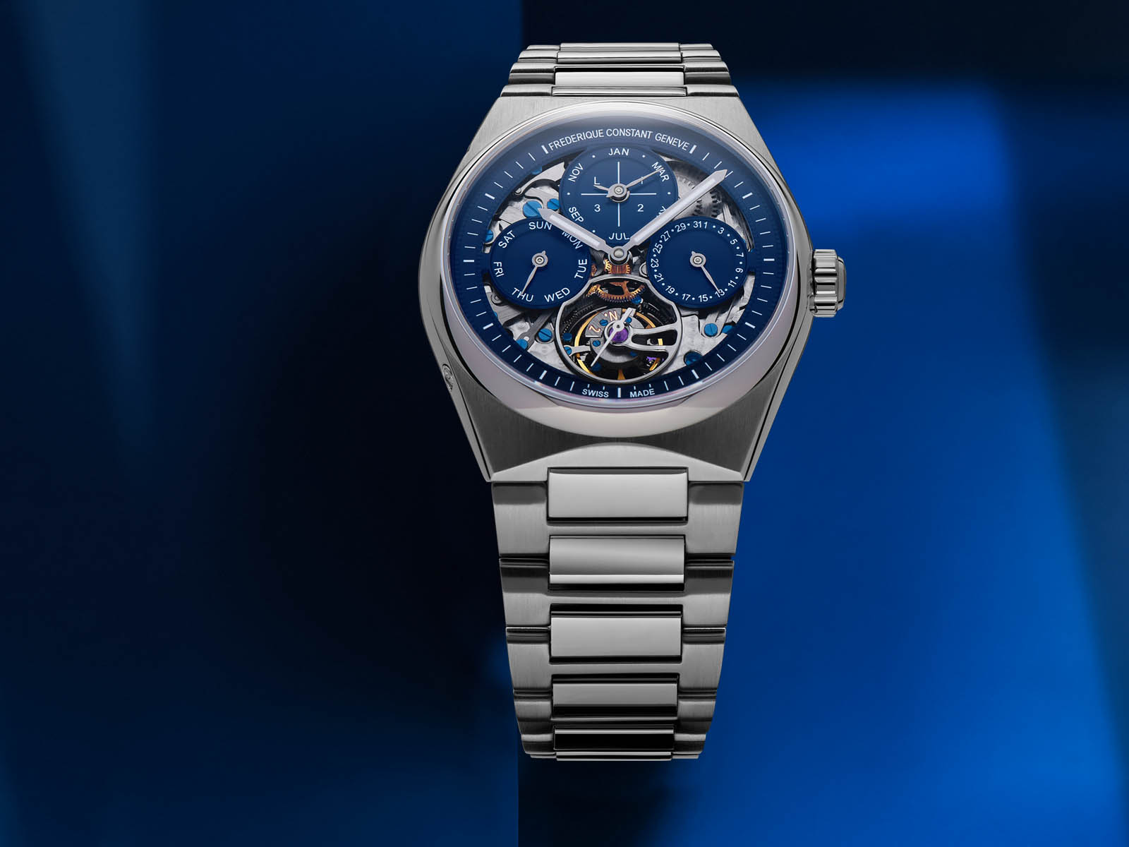 frederique-constant-highlife-tourbillon-perpetual-calendar-manufacture-3.jpg