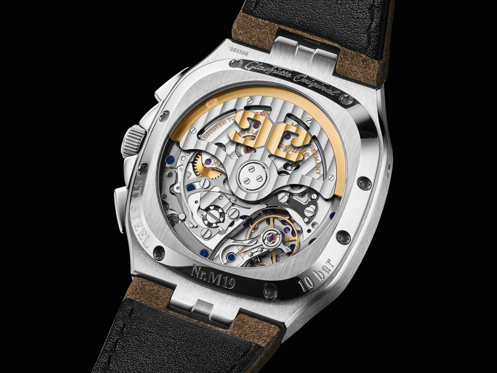 glashutte-original-seventies-chronograph-panorama-date-blue-dial-7.jpg