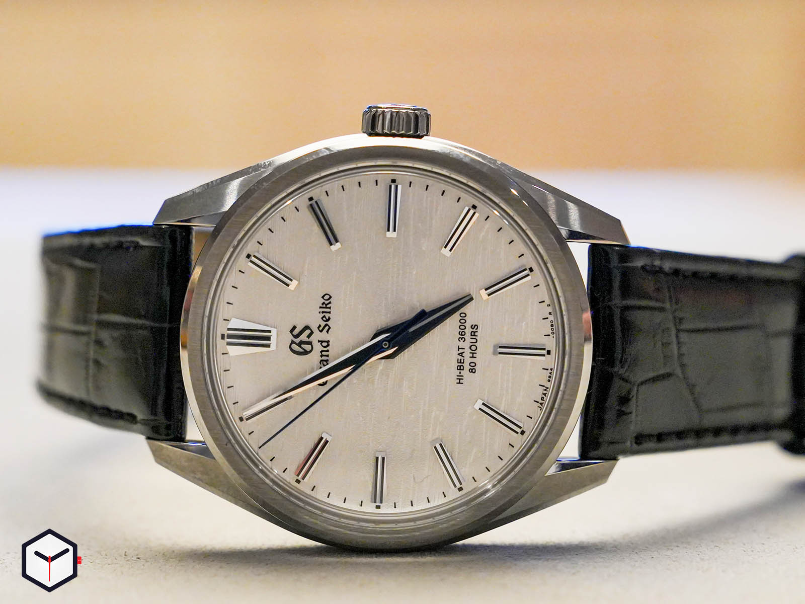 Grand-Seiko-Birch-Bark-slgw003-slgw002-1.jpg