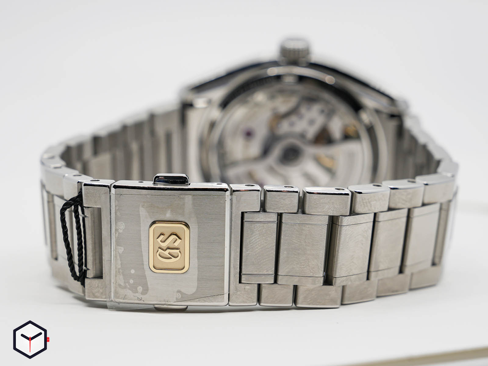 grand-seiko-hi-beat-slgh021-genbi-valley-7.jpg