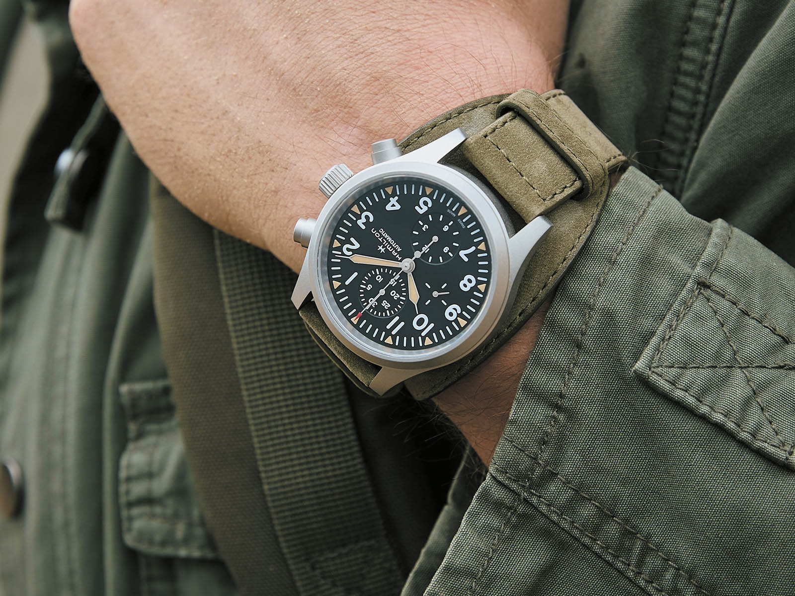 H71706830 Khaki Field Hamilton Review