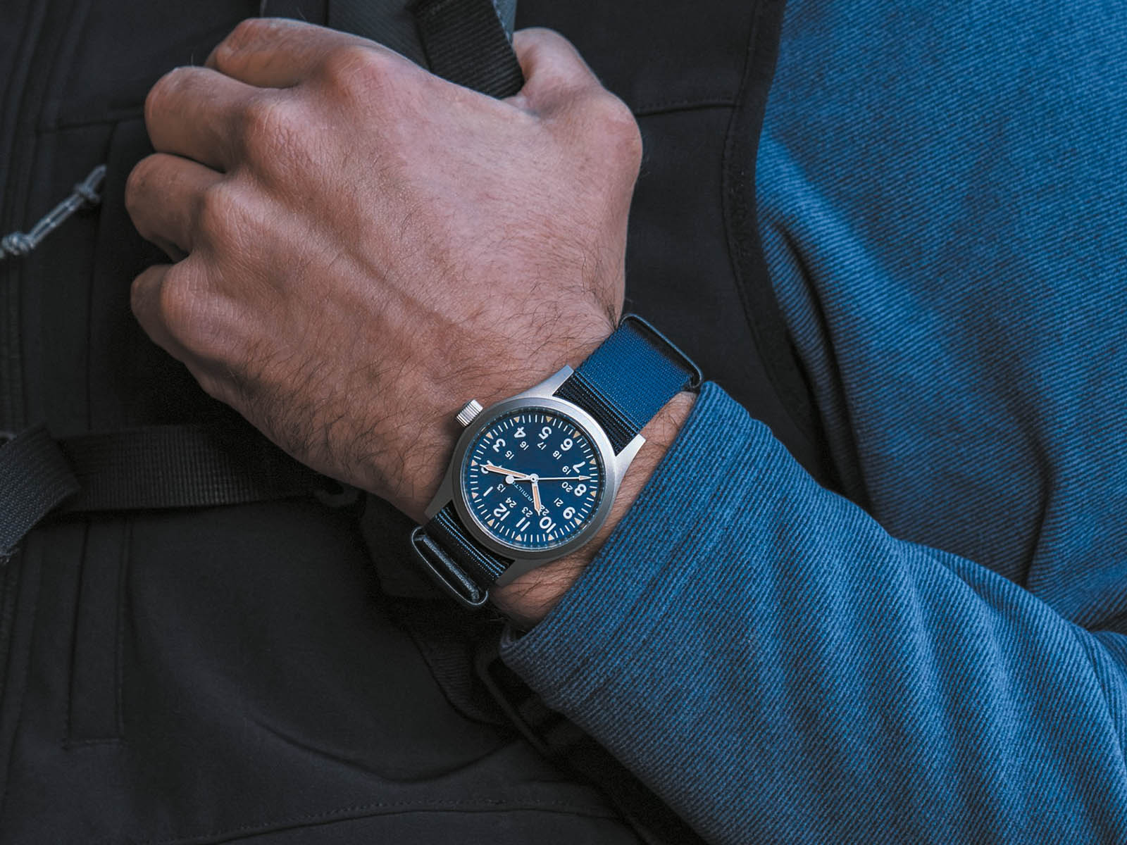 hamilton-khaki-field-mechanical-38-mm-yeni-modeller-5.jpg