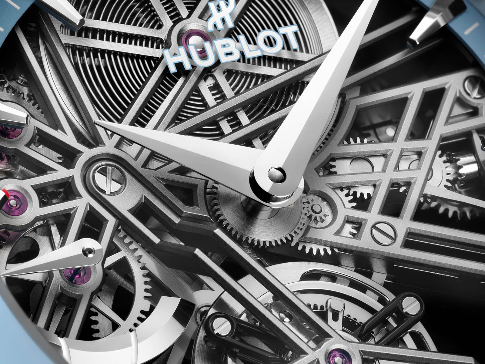 hublot-classic-fusion-tourbillon-orlinski-yellow-magic-sky-blue-6.jpg