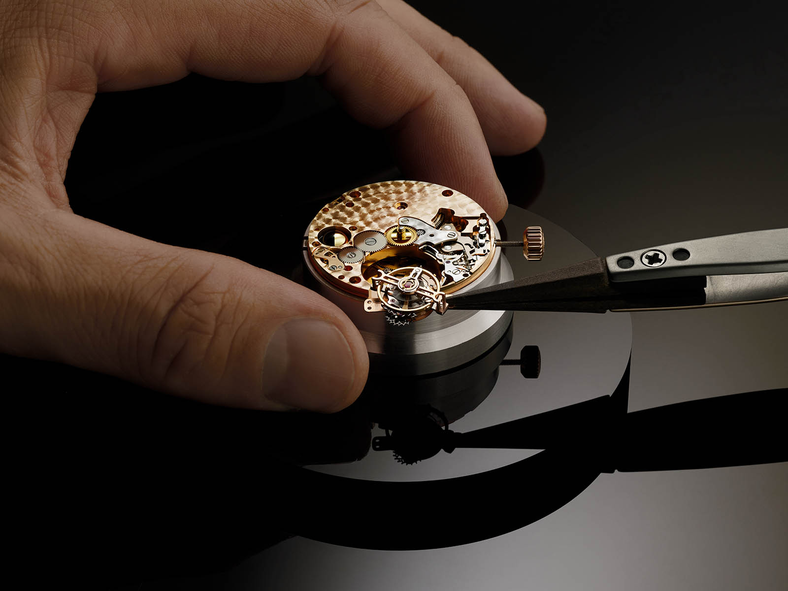 iwc-portugieser-hand-wound-tourbillon-day-night-4.jpg