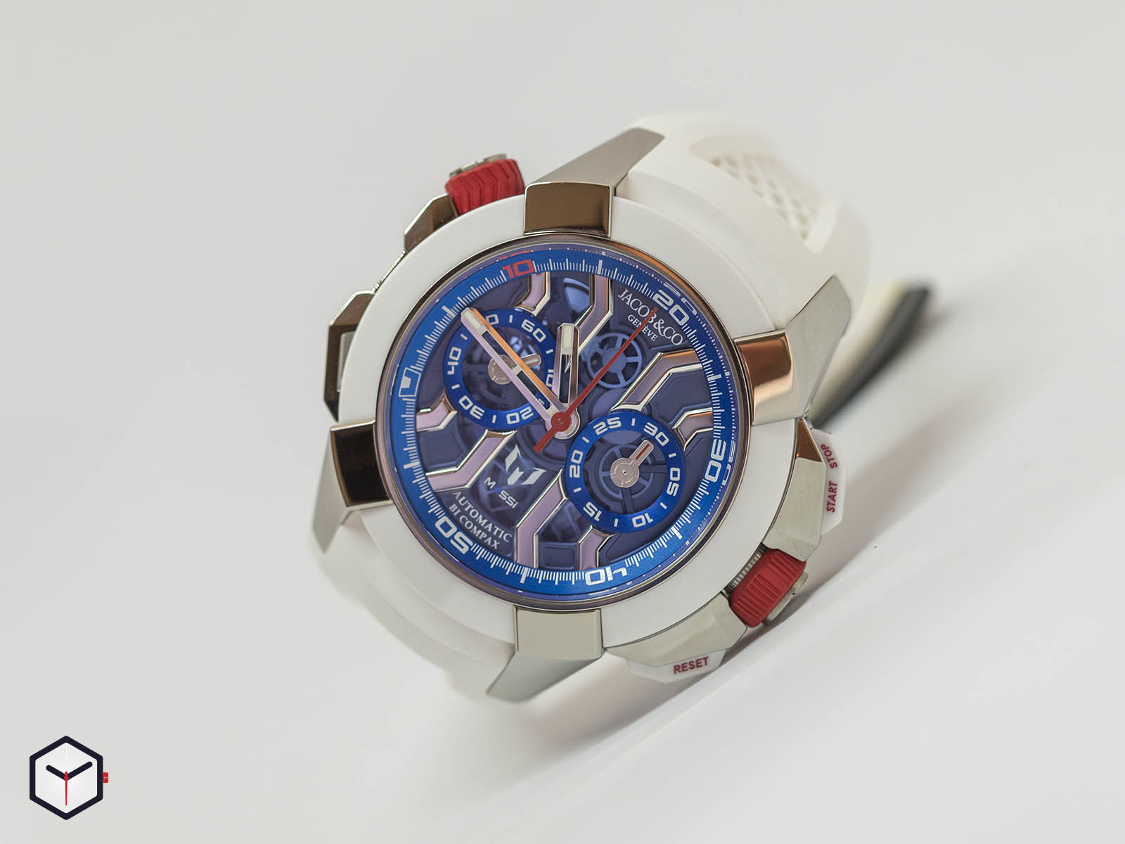EC423.32.OE.LL.J Messi Epic X Chrono Jacob Co. Review