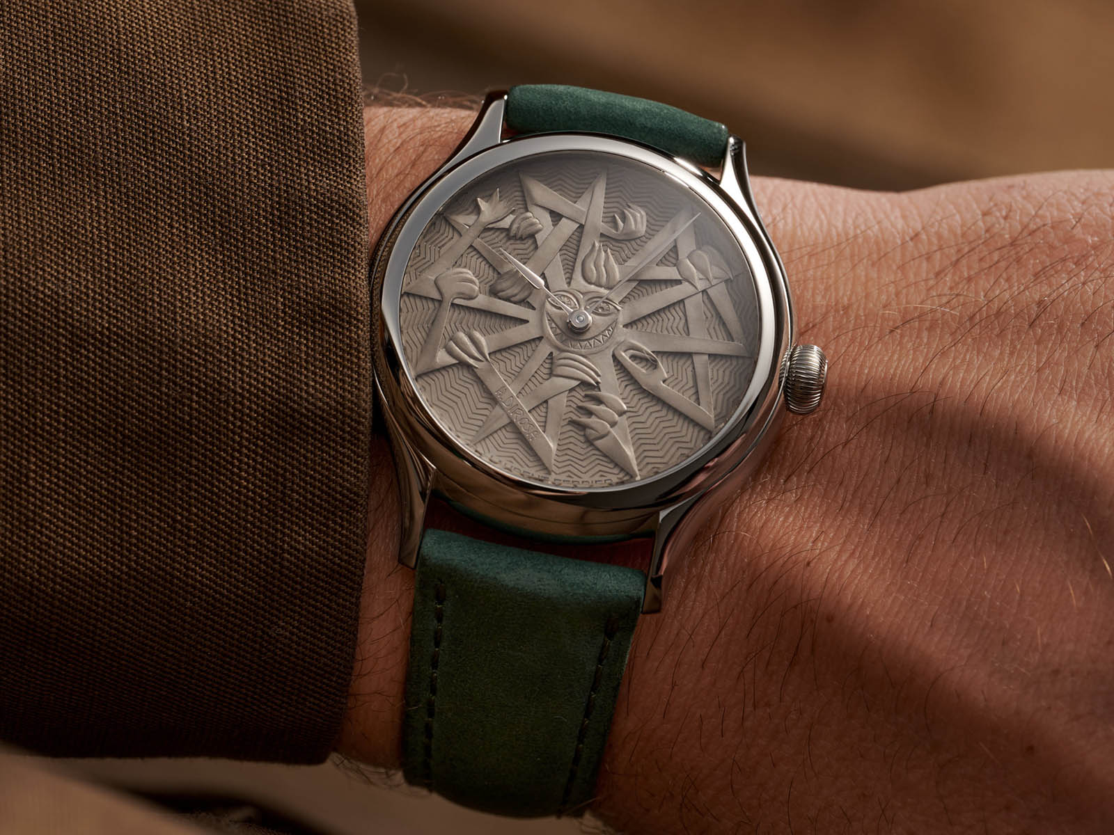 laurent-ferrier-herve-di-rosa-classic-micro-rotor-di-rosa-2.jpg