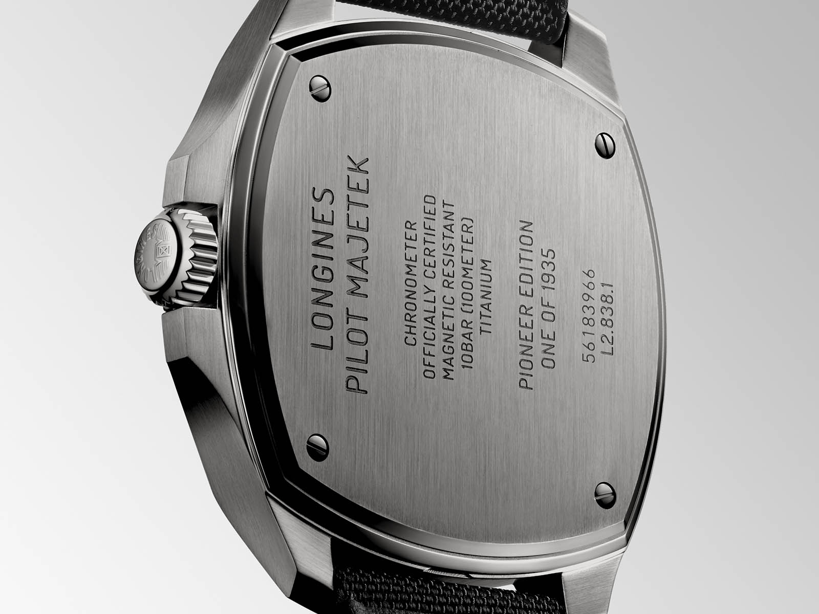 longines-pilot-majetek-pioneer-edition-6.jpg