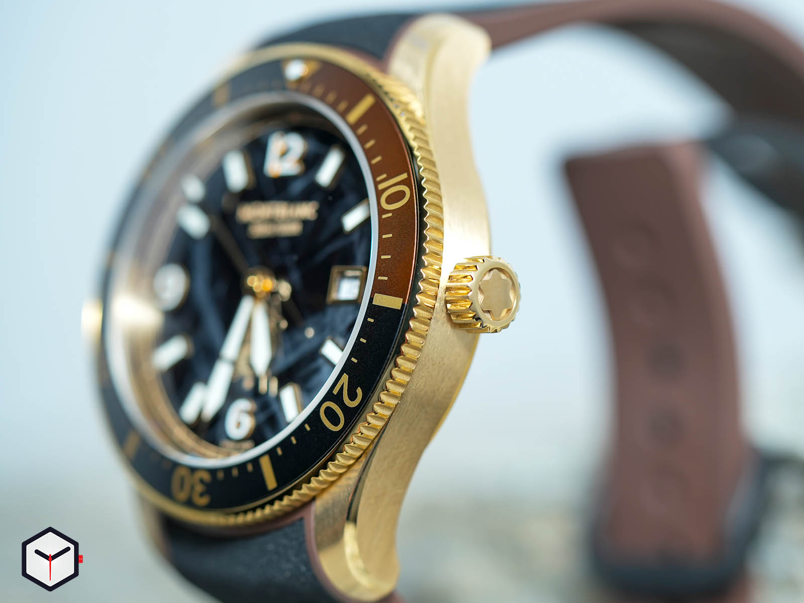 montblanc-iced-sea-automatic-date-yeni-modeller-15.jpg