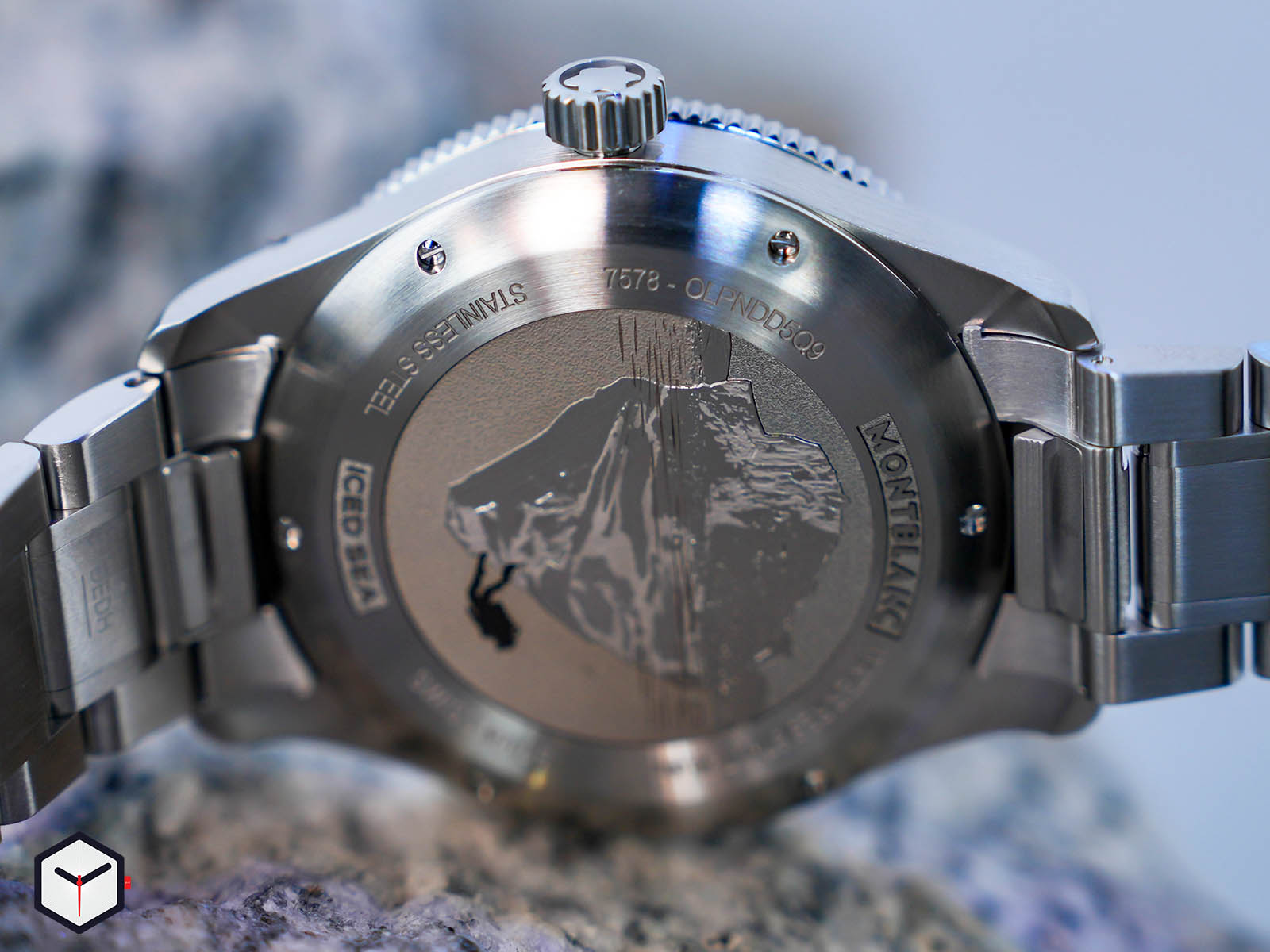 montblanc-iced-sea-automatic-date-yeni-modeller-20.jpg