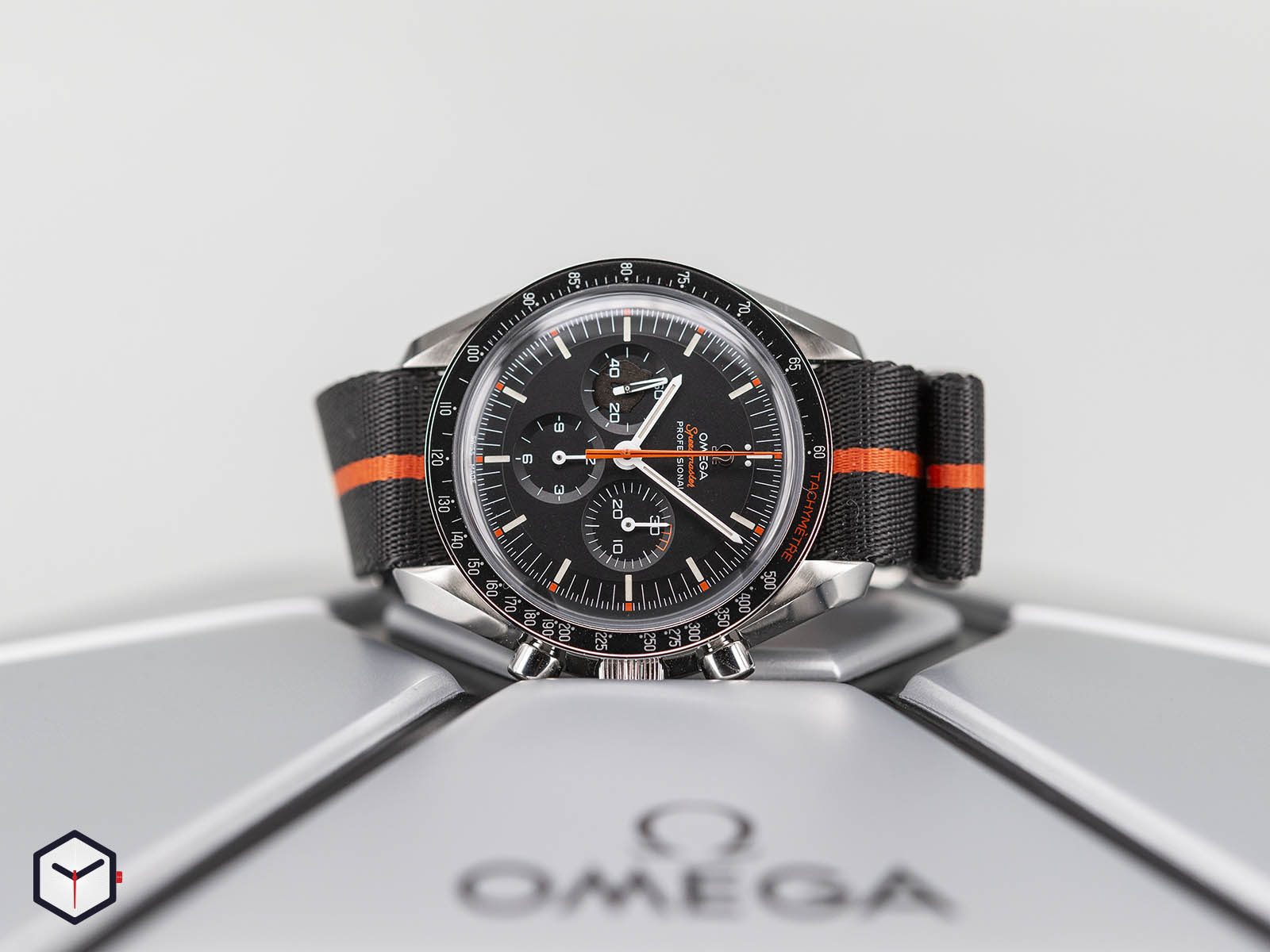 omega speedy tuesday 2018