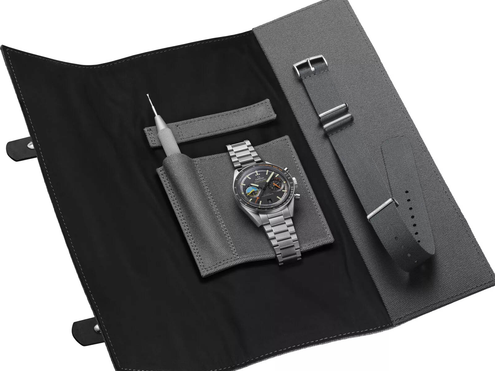 omega-speedmaster-pilot-flight-qualified-2.jpg