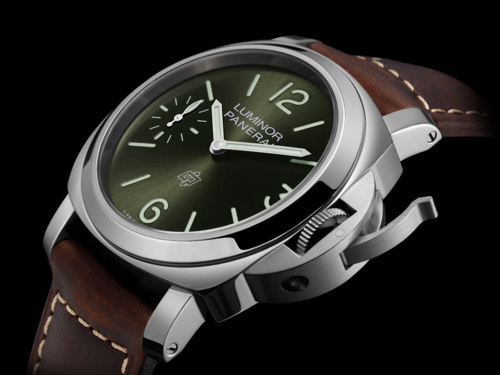 panerai-luminor-logo-44-mm-pam01624-3.jpg