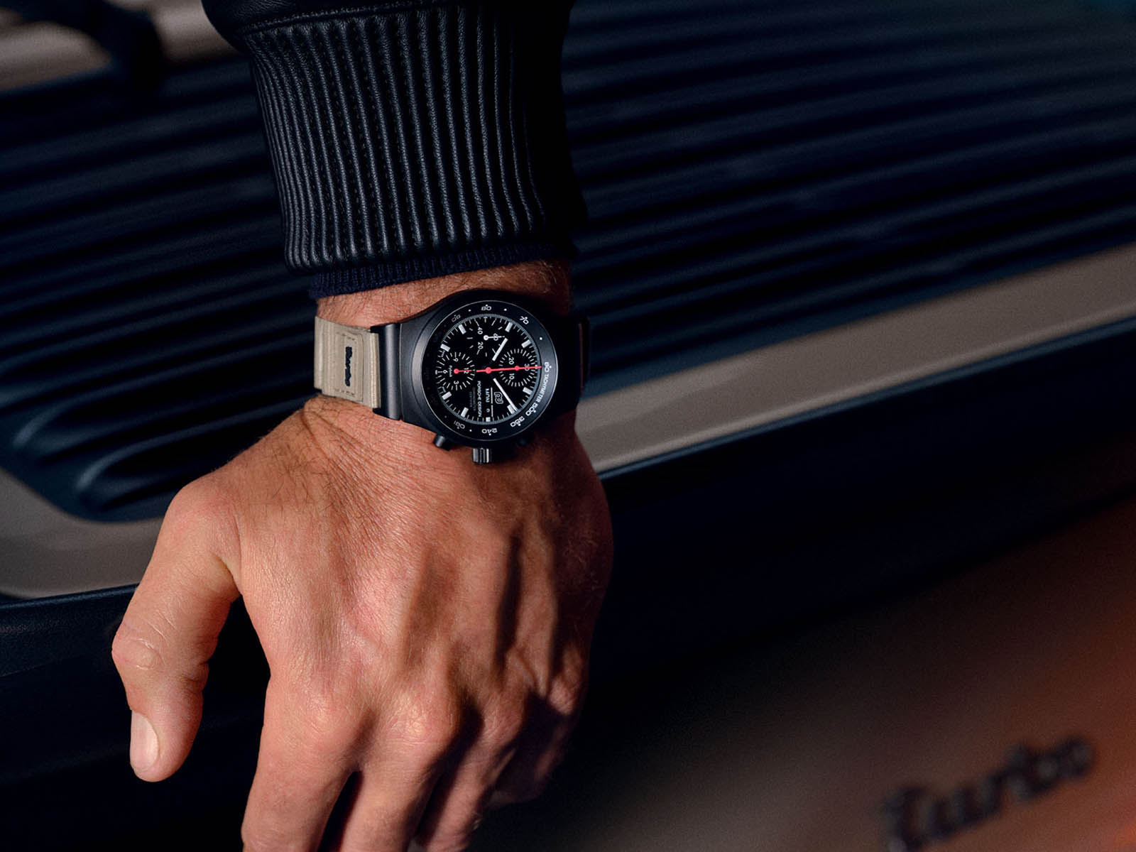 porsche-design-chronograph-1-50-years-911-turbo-edition-3.jpg