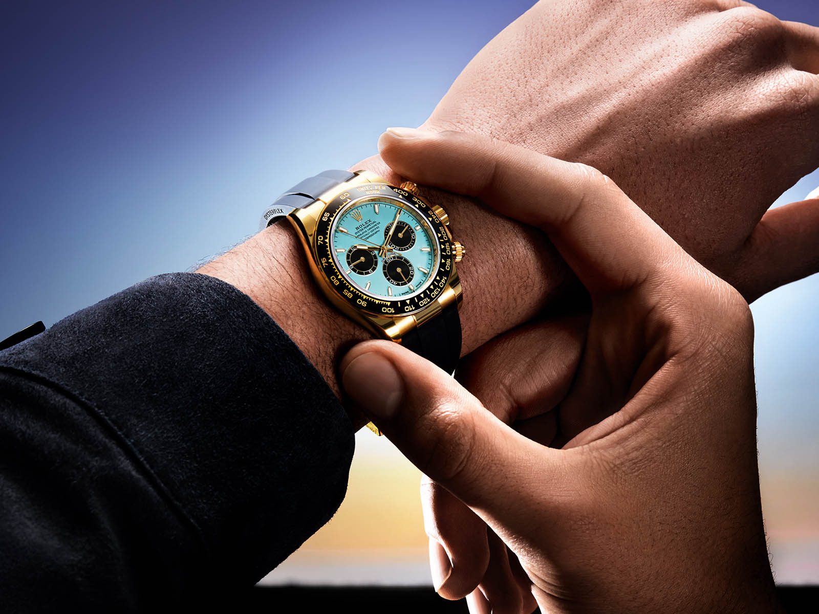 rolex-daytona-yellow-gold-turquoise-blue-lacquer-dial-4-.jpg